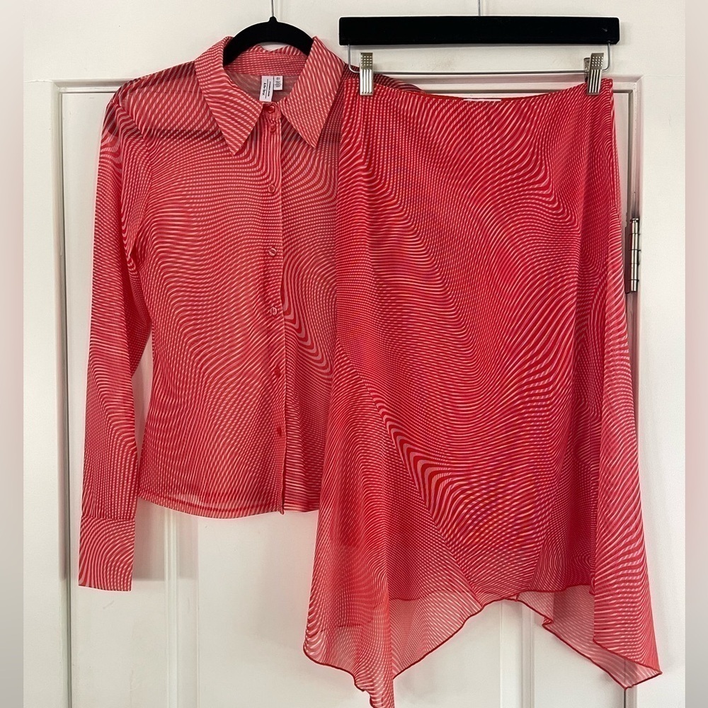 & Other Stories Mesh Skirt/Top Set in Red Wavy Print - XS/S